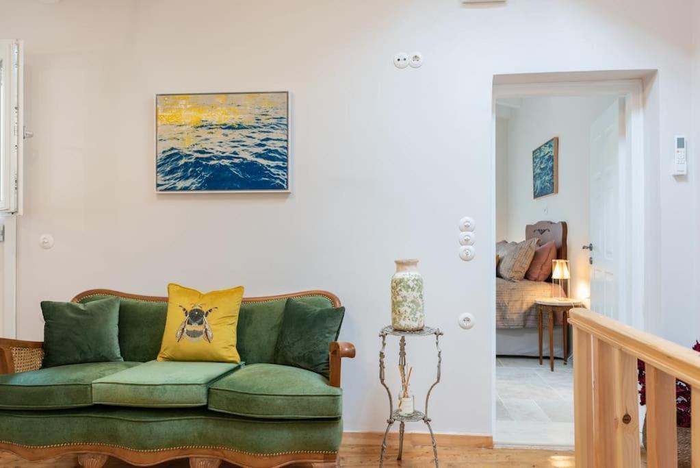 Ray Of Sunshine Apartament *